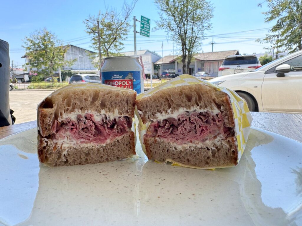 Bonnie's Deli, Chiang Mai, Roast Beef SAndwich