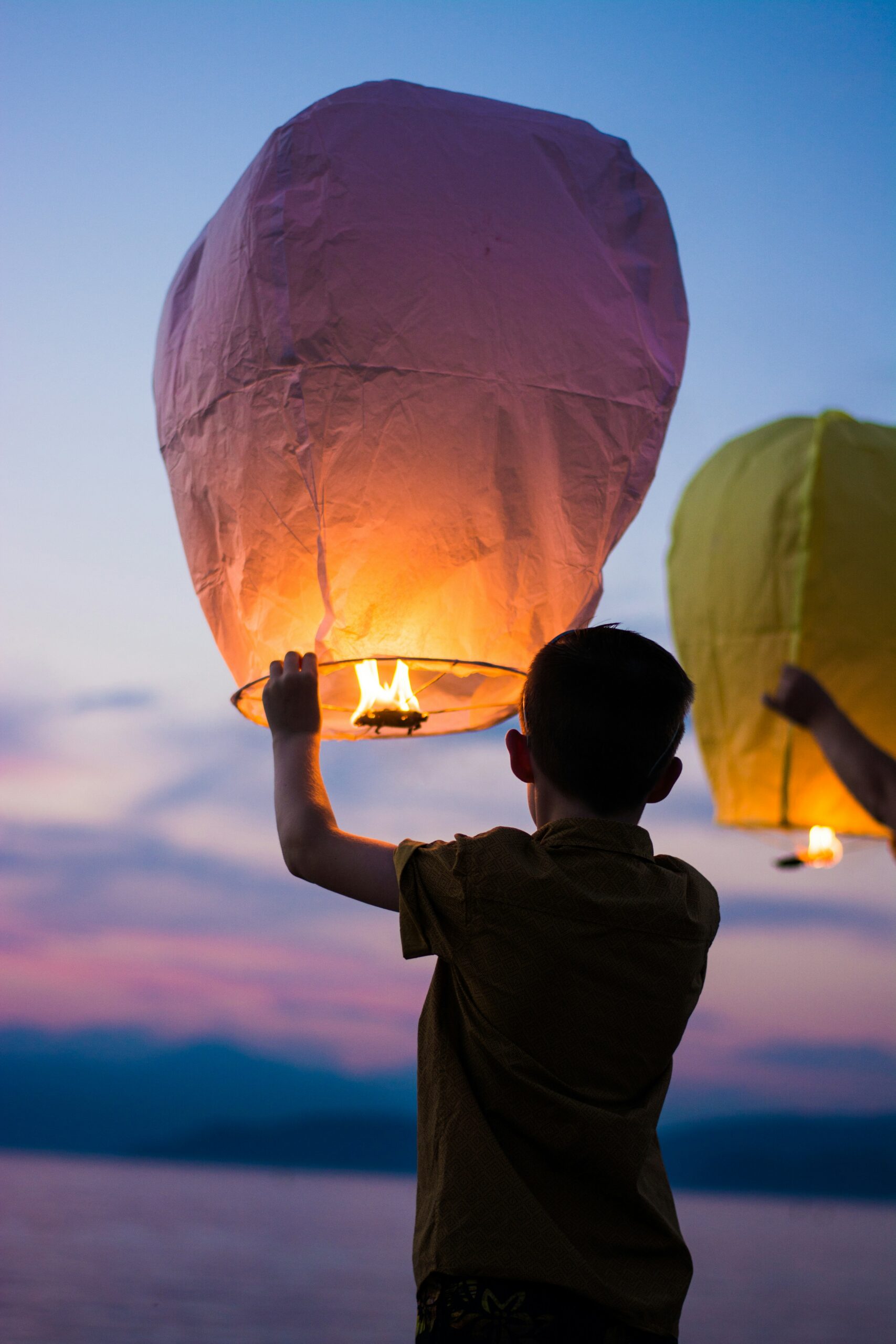 The Loy Krathong and Yi Peng Festivals are set to light up Chiang Mai on November 14th, 15th, and 16th! If you’re in town during this magical time, get ready for a spectacular double celebration! - Especially in Chiang Mai Lantern Festival - Free Activities 2024