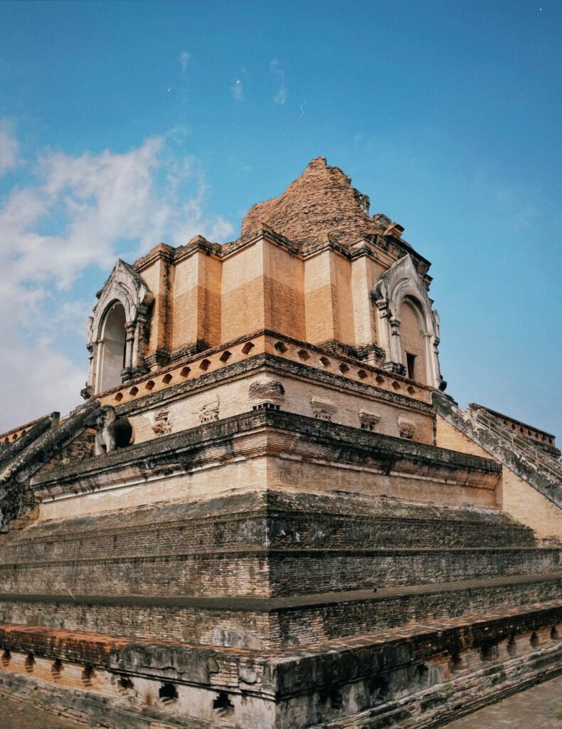 Wat Chedi Luang. It’s one of the most iconic temples in Chiang Mai! Durng Yi Peng Festival There was a laser show there before, and with how popular it was, I have a feeling (don’t quote me on this, though) it’ll make a comeback this year. If it does, you won’t want to miss it!