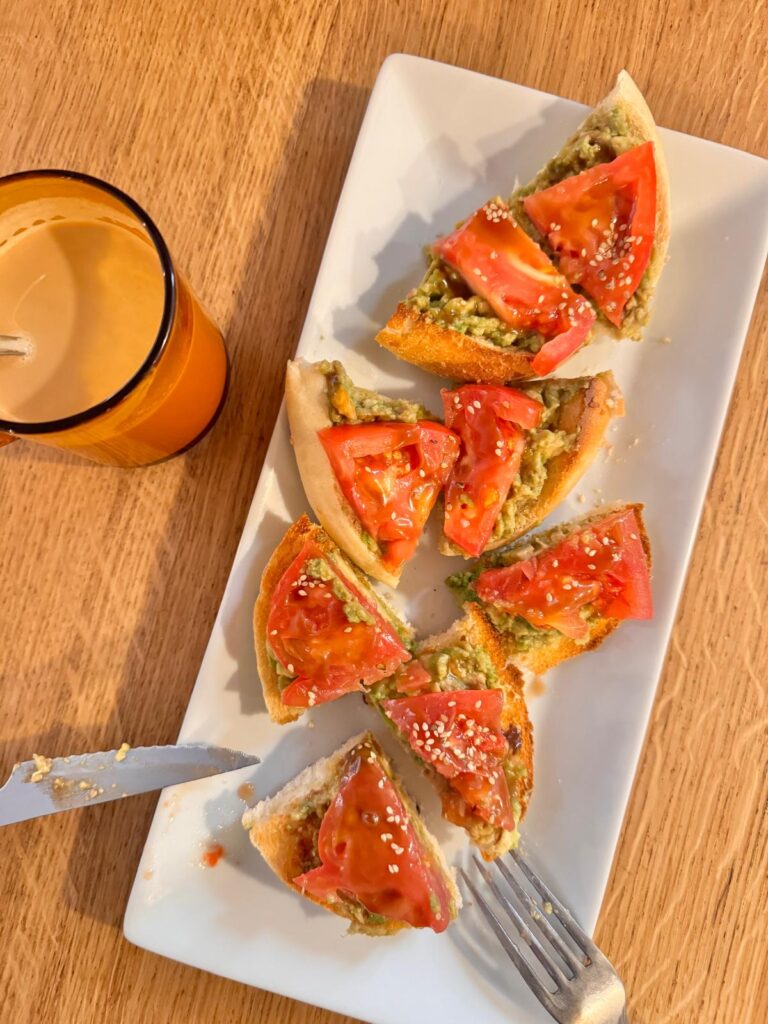 Avocado and tomato toast served at Bar Valentín in Zubiri, a popular Camino de Santiago breakfast stop.
